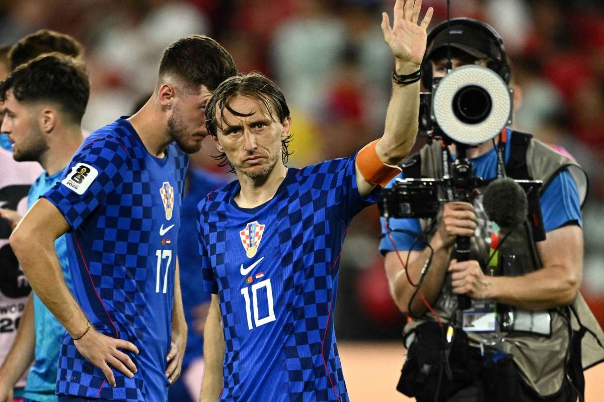 Luka Modric a luat o decizie! Legendarul croat i-a informat pe cei de la AC Milan. 2 Luka Modric a luat o decisie Legendarul croat i a informat pe cei de la AC Milan