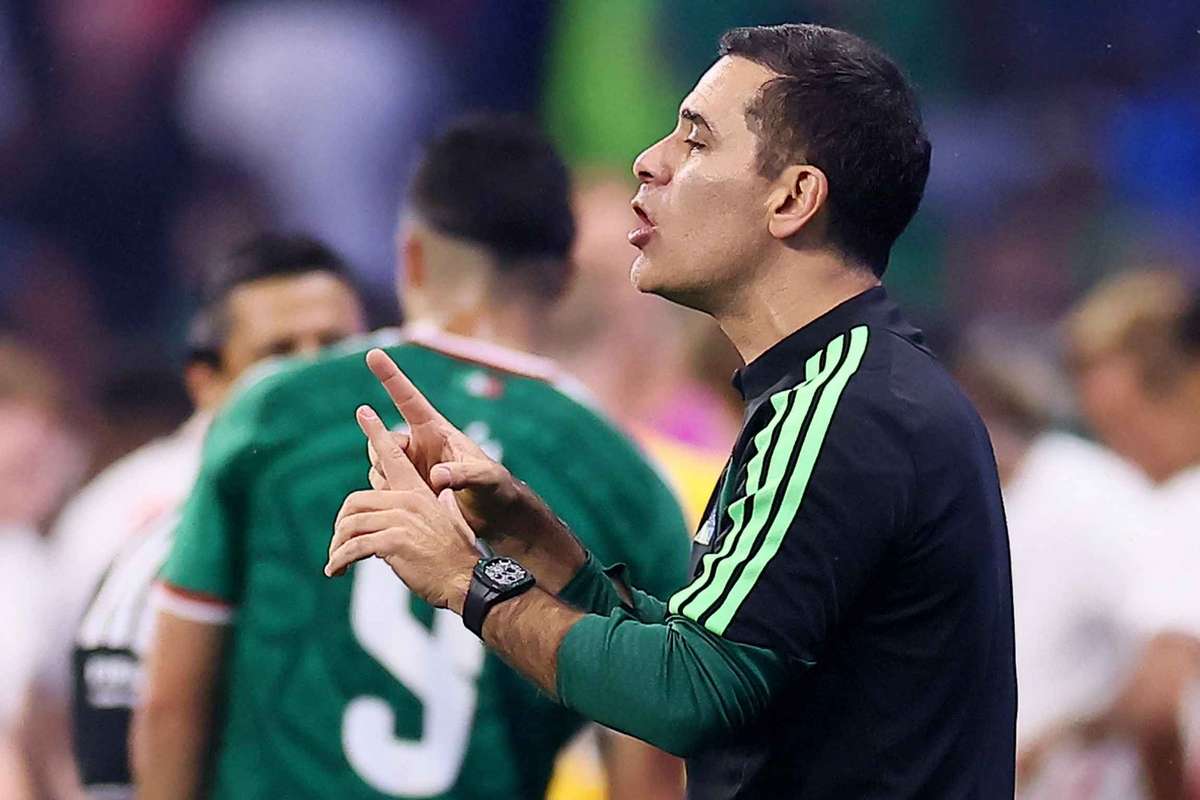 Oficial! Legenda Barcelonei, Rafa Márquez, devine noul selecționer al Mexicului 3 Oficial Legenda Barcelonei Rafa Marquez devine noul selecioner al