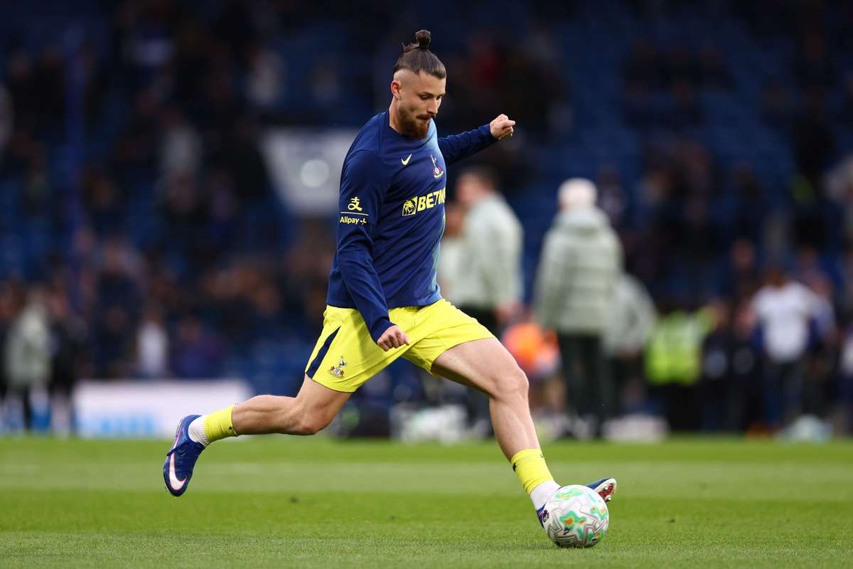 Transferul este confirmat! Radu Drăgușin revine în Serie A 2 Transferul este confirmat Radu Dragusin revine in Serie A