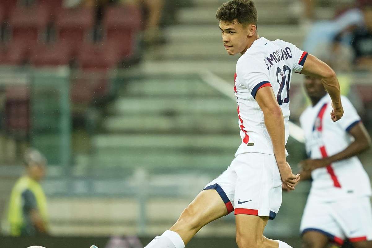 Oficial! PSG îl împrumută din nou pe Gabriel Moscardo, de data aceasta în La Liga 2 oficial PSG il imprumuta din nou pe Gabriel Moscardo de data aceasta in La Liga