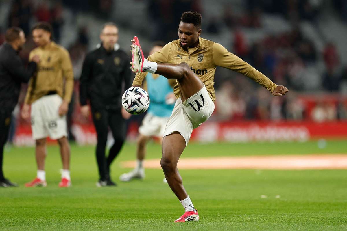 Brentford îl aduce pe Sangare pentru o sumă record în istoria clubului 2 Brentford il aduce pe Sangare pentru o suma record in istoria clubului