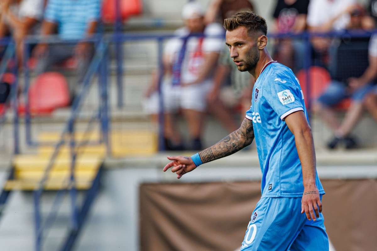 Denis Dragus pe cale de a pleca de la Trabzonspor Salariul problema principala