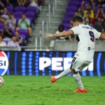 robert lewandowski pierde primul trofeu cu chicago fire polonezul eliminat in sferturile leagues cup