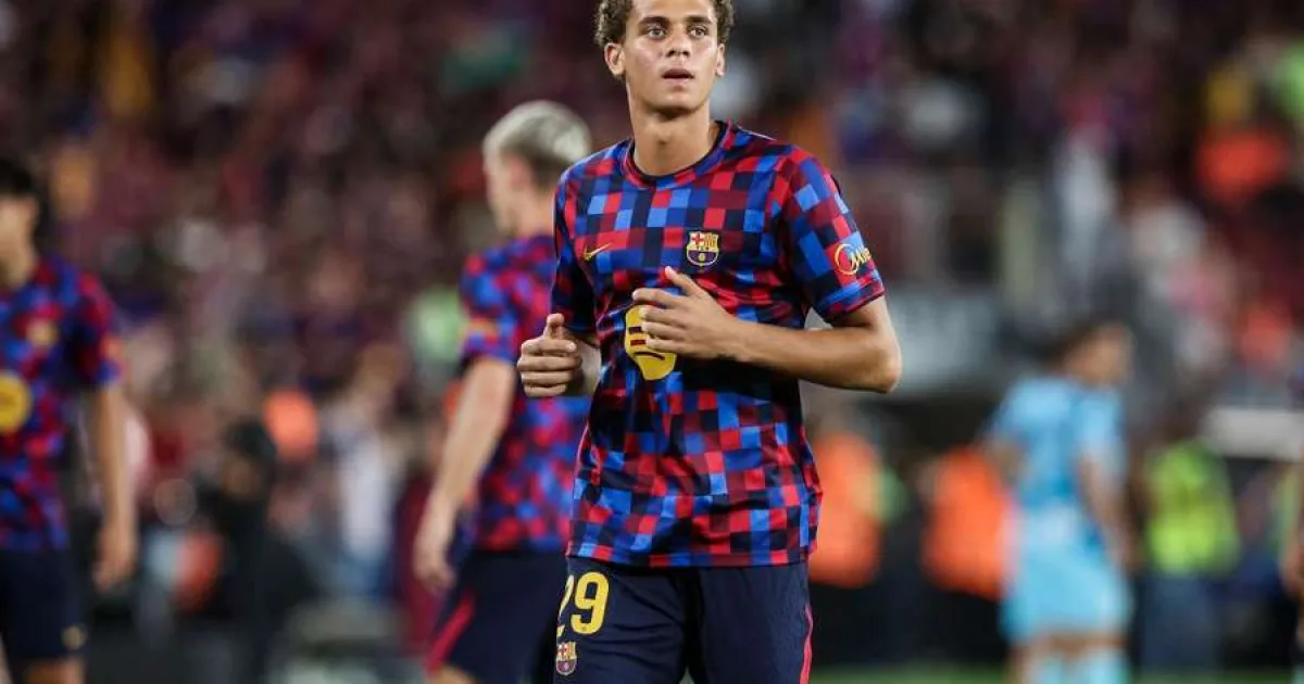 Barcelona îi mărește de 10 ori clauza tânărului revelație! Contract până în 2030 4 Barcelona îi mărește de 10 ori clauza tânărului revelație! Contract până în 2030