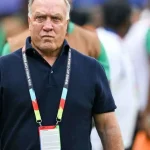 Dick Advocaat rămâne selecționerul Curacao-ului și semnează un nou contract