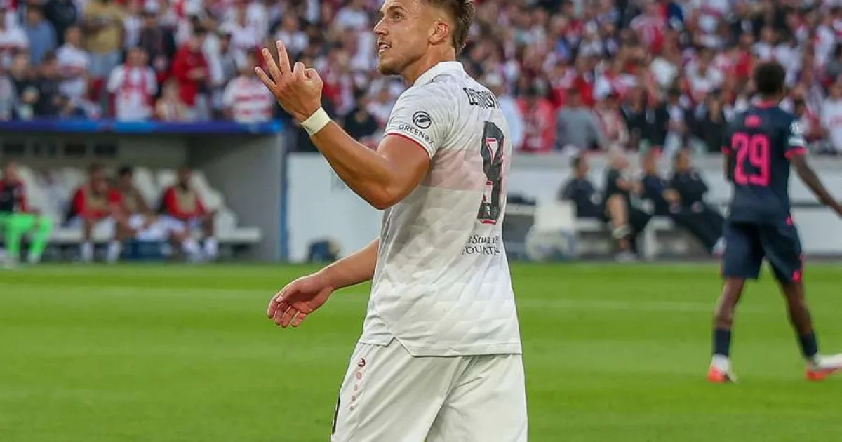 Hat-trick în 12 minute! Ermedin Demirovic intră în istoria Ligii Campionilor 3 Hat-trick în 12 minute! Ermedin Demirovic intră în istoria Ligii Campionilor