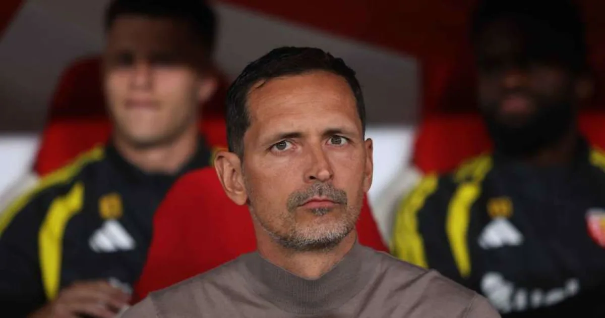 La două luni de la sosire, antrenorul revelației din sezonul trecut al Ligue 1 va fi demis 2 La două luni de la sosire, antrenorul revelației din sezonul trecut al Ligue 1 va fi demis