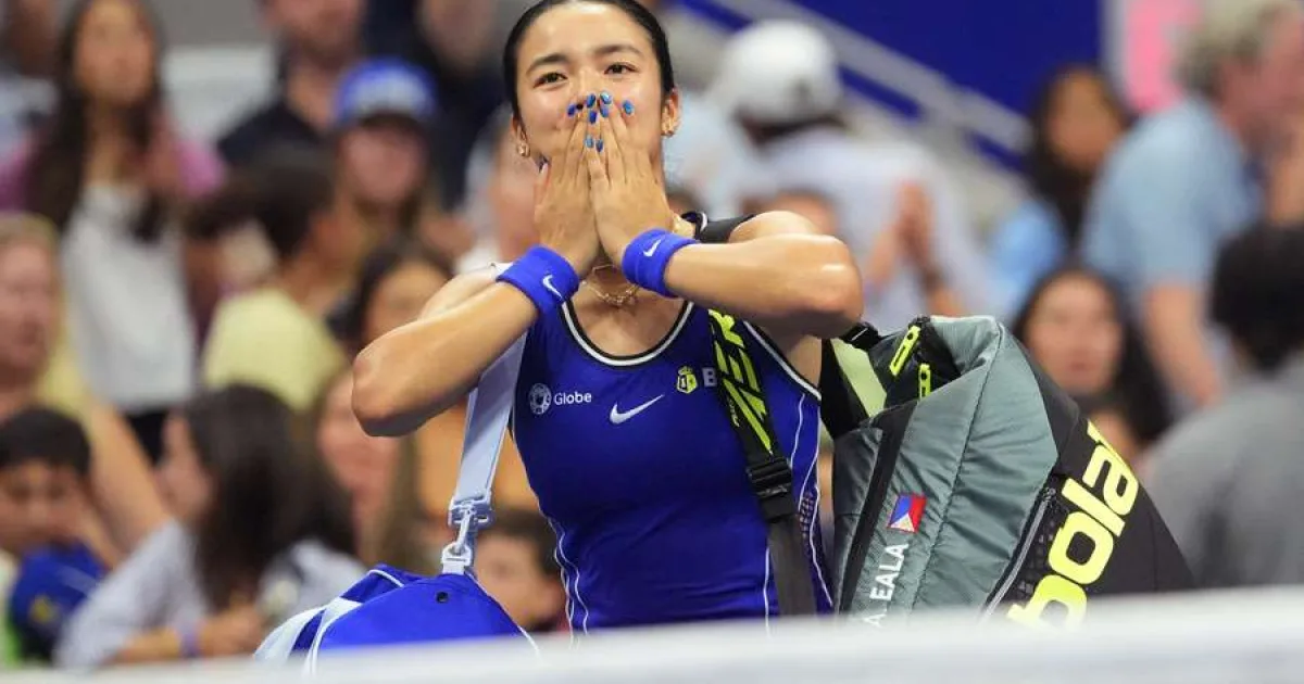 Românca de pe locul 3 la WTA Singapore, eliminată surprinzător