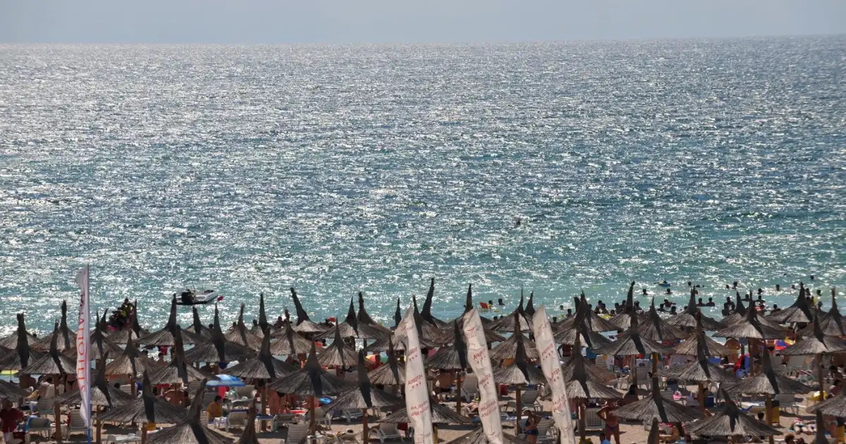 România, printre statele UE cu cele mai mari scumpiri la pachete turistice în august 2026