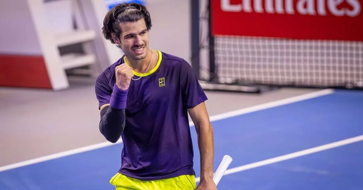 Alcaraz învinge Khachanov la Viena și se califică în optimi după peste două ore 2 Alcaraz învinge Khachanov la Viena și se califică în optimi după peste două ore