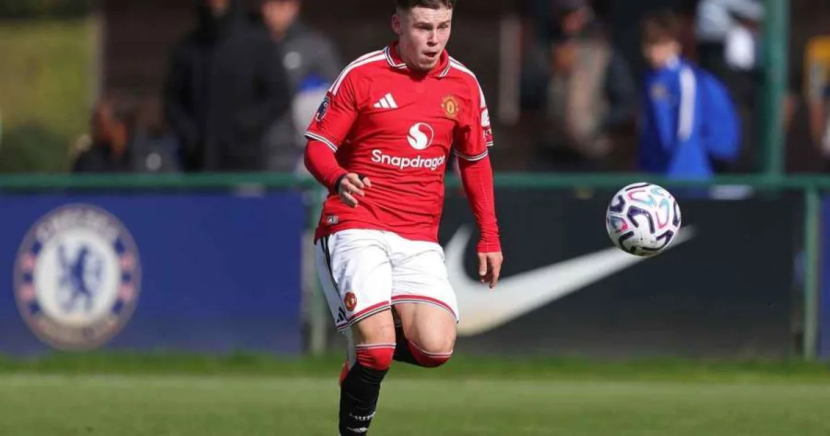 Fiul lui Wayne Rooney a marcat patru goluri în 44 de minute la Manchester United