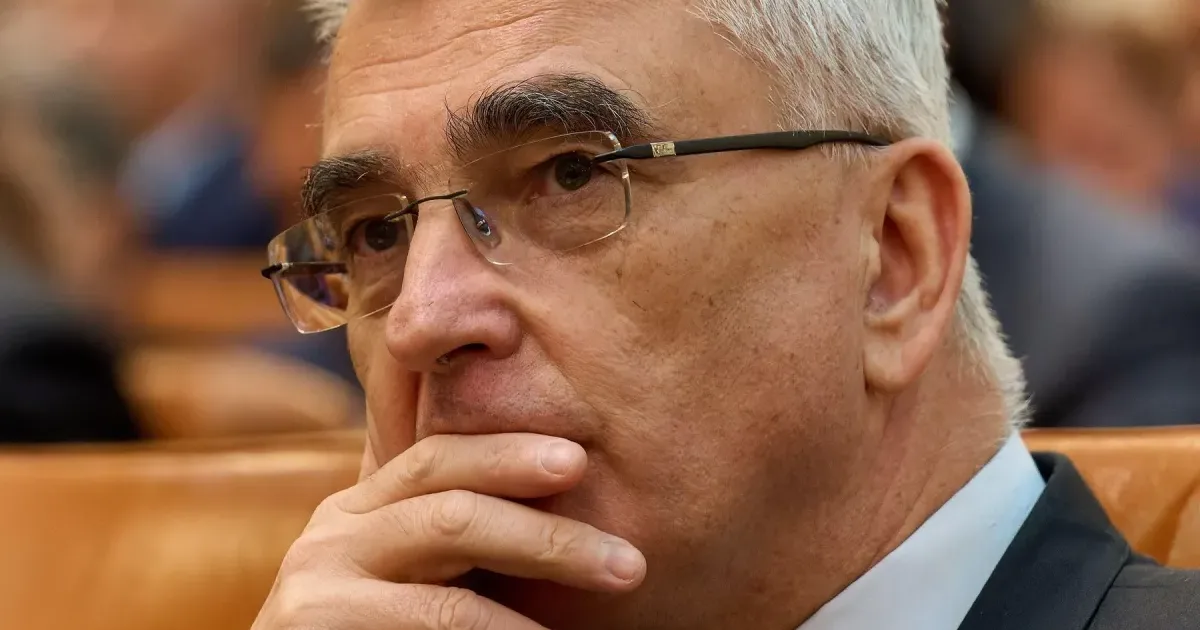 Guvernul Bolojan, acuzat de aceleași greșeli ca Ciolacu. Deficitul real, spre 8% din PIB