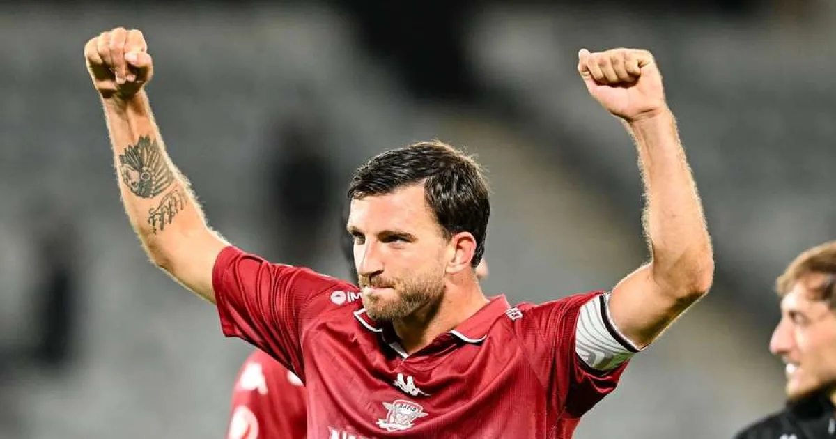 Lars Kramer și-a prelungit contractul cu Rapid înaintea derby-ului cu FCSB 2 Lars Kramer și-a prelungit contractul cu Rapid înaintea derby-ului cu FCSB