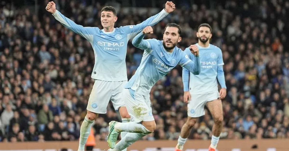 Manchester City și Liverpool și-au aflat adversarele în sferturile Cupei Ligii Angliei 2 Manchester City și Liverpool și-au aflat adversarele în sferturile Cupei Ligii Angliei