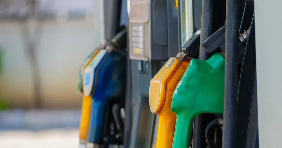 Motorina ar putea atinge 12 lei pe litru. Noile scumpiri la pompă