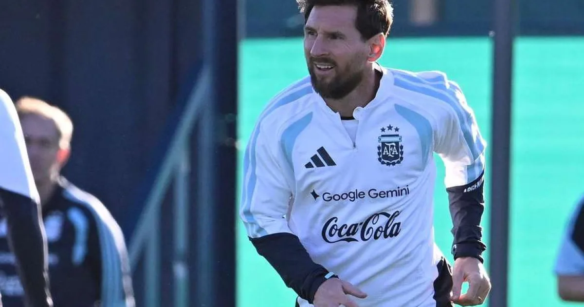 Neymar, omagiu emoționant pentru Messi înainte de retragerea din naționala Argentinei