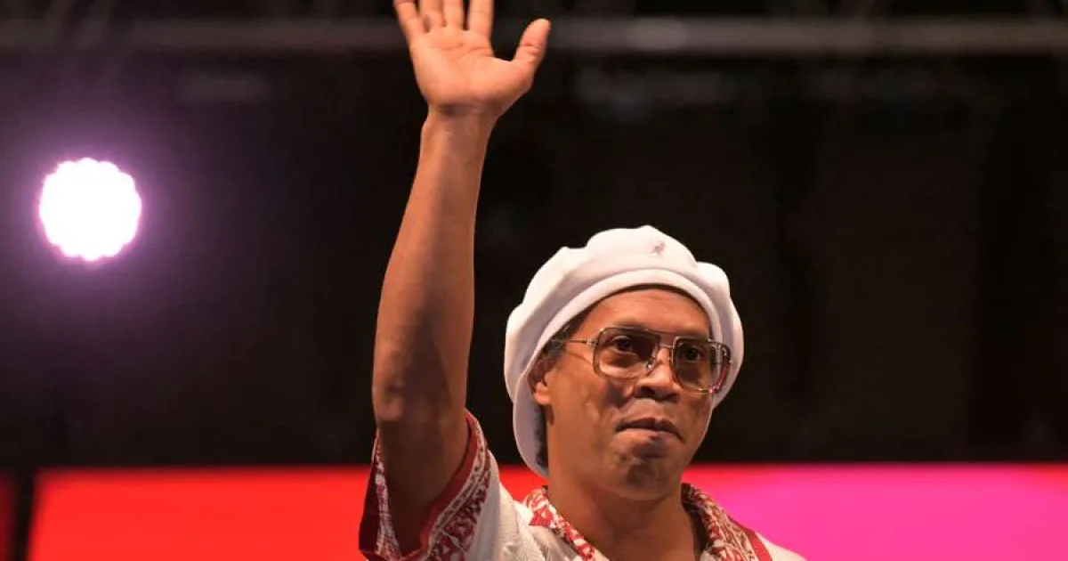 Ronaldinho anunță când va reveni oficial pe teren 2 Ronaldinho anunță când va reveni oficial pe teren