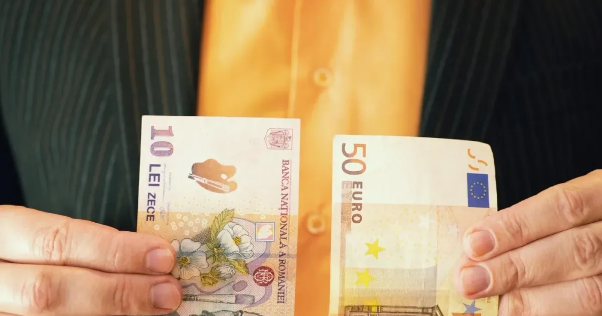 Salariul mediu net a scăzut în august. Inflația afectează puterea de cumpărare